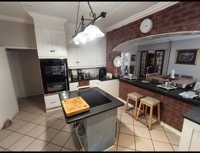 7.60HA FARM FOR SALE IN DONKERHOEK AH